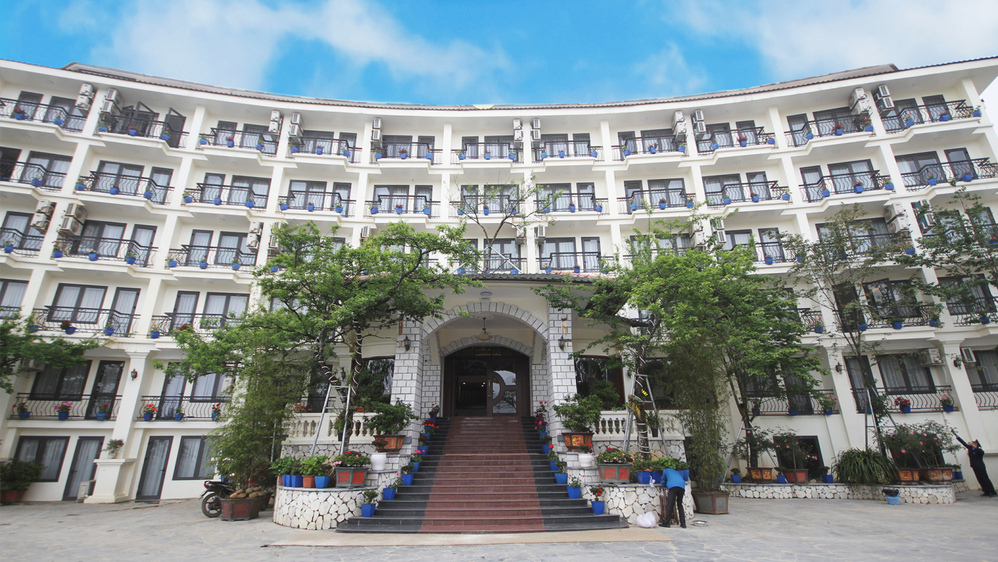 thiet-ke-noi-that-ban-ghe-nha-hang